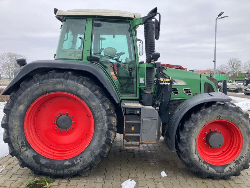 Fendt 820 Vario COM3