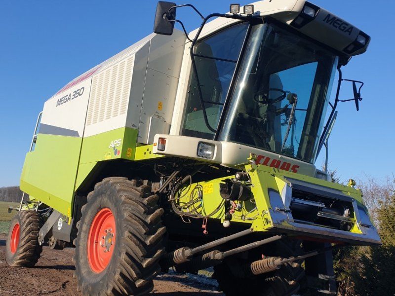Claas Mega 350