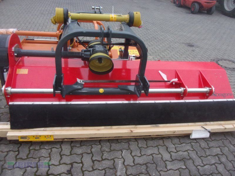DRAGONE VP 280 Front- und Heckmulcher, durchgehende Innenwelle, der star