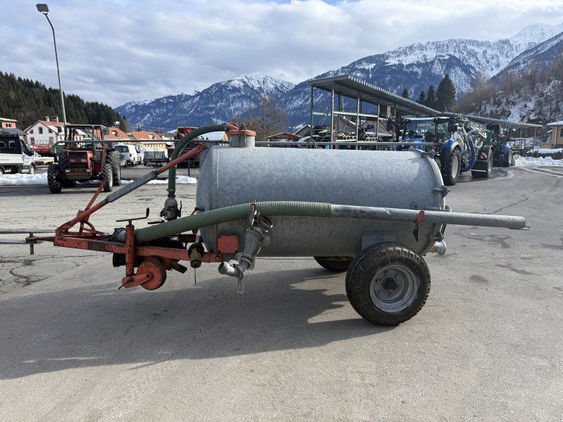 Bauer VB 22 Güllefass mit 2200l Fassungsvermögen