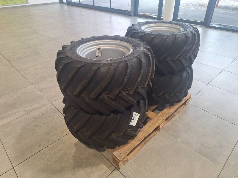 BKT 31x15.50-15 AS TR313