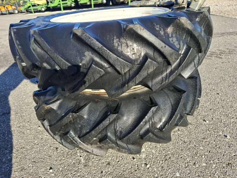 Fulda Zwillingsreifen 12.4-28