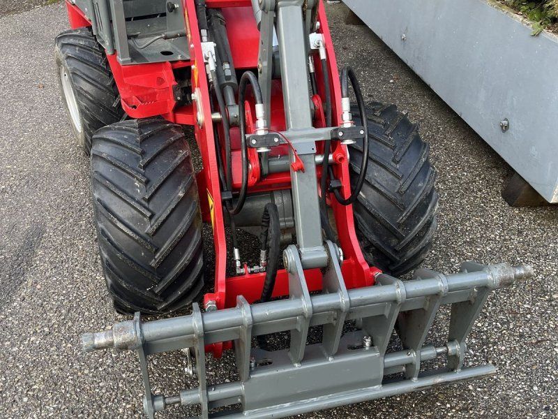 Weidemann 1140 Basic