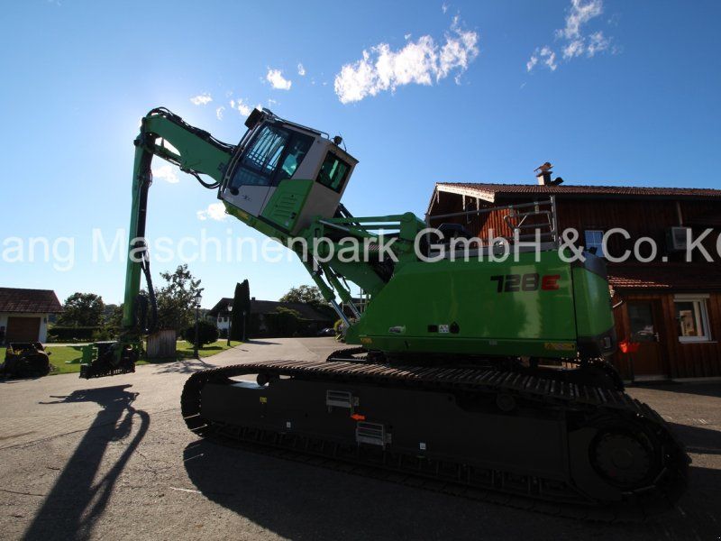 Sennebogen 728E Fällbagger