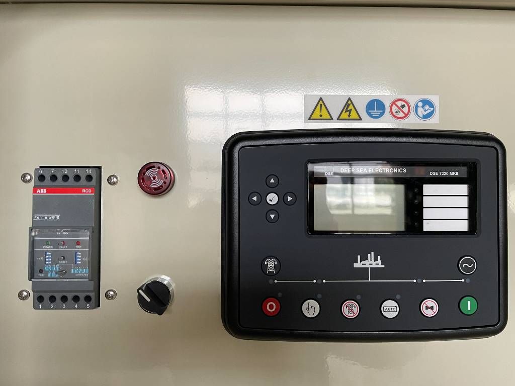 Cummins QSZ13-G10 - 600 kVA Generator - DPX-19847