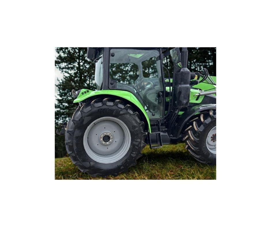 Deutz-Fahr 5125 FS 20 loader