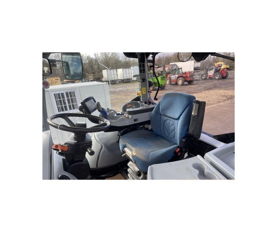 New Holland T7.210 PC