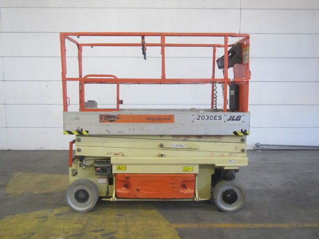 JLG 2030ES