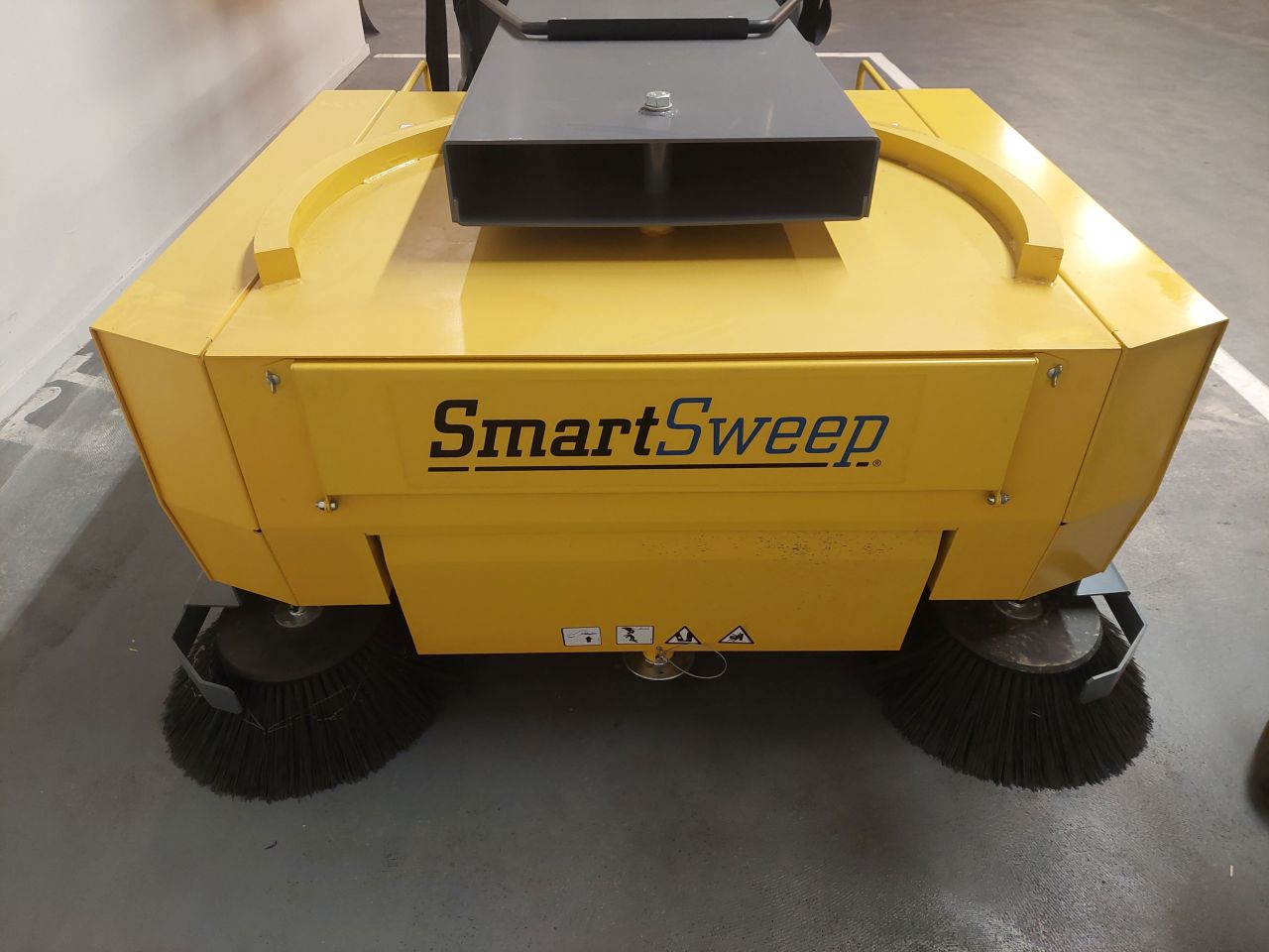 SmartSweep heftruck veegmachine