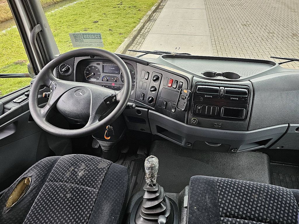 MERCEDES-BENZ ATEGO 818