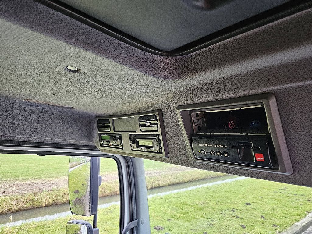 MERCEDES-BENZ ATEGO 818