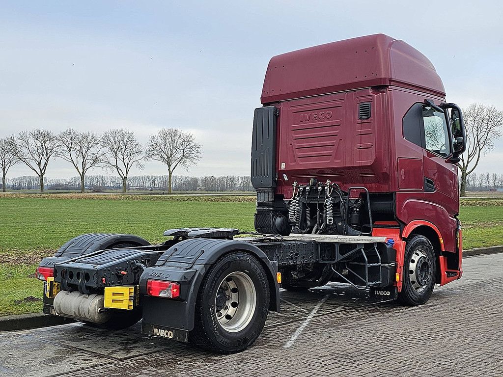 IVECO S-WAY AS440S48
