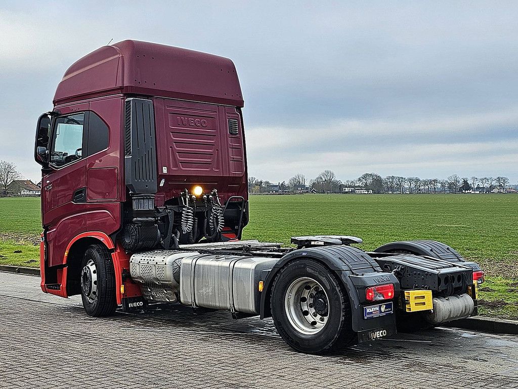 IVECO S-WAY AS440S48