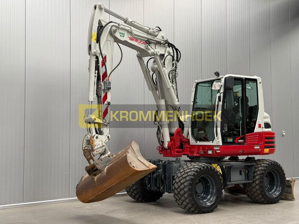 Takeuchi TB 295 W Powertilt KH9551