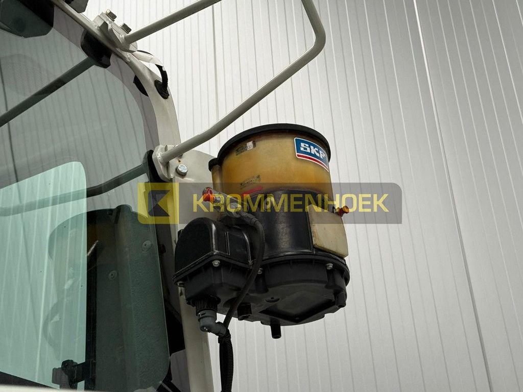 Takeuchi TB 295 W Powertilt KH9551