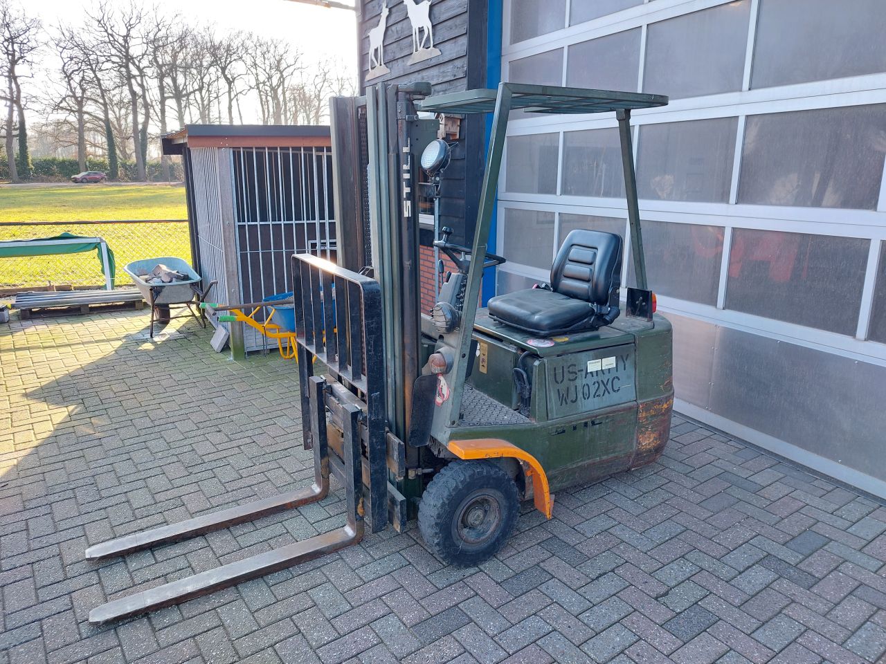 Still R50-15 triplex sideshift