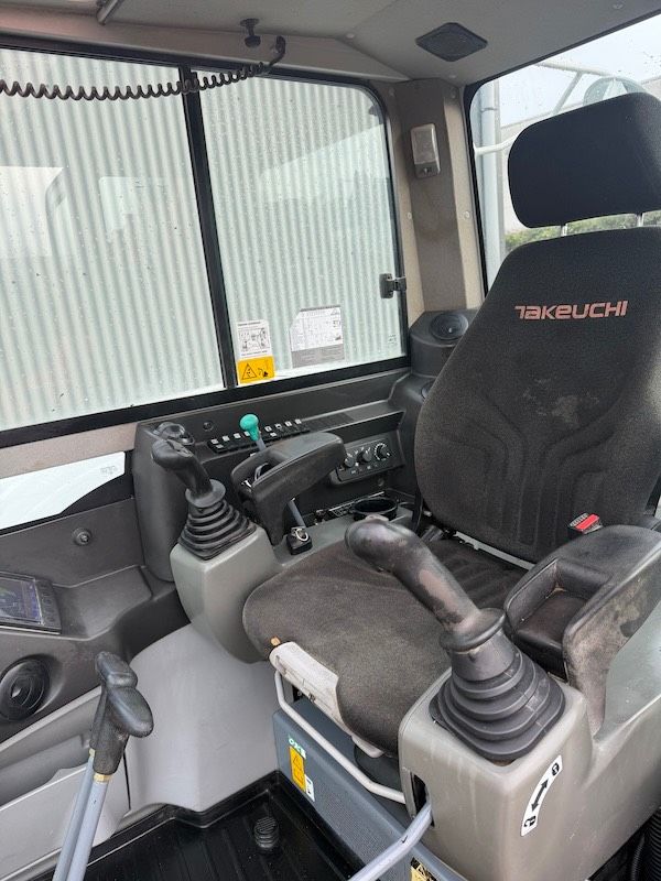 Takeuchi TB 290