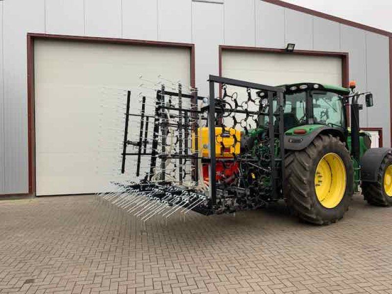 Voratek Wiesenegge 6m mit Striegel und Nachsaatgerät