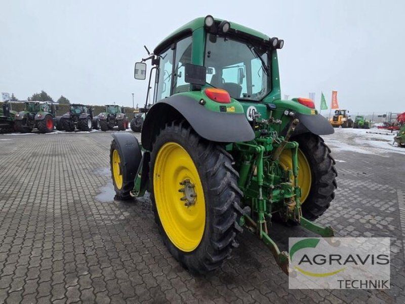 John Deere 6920