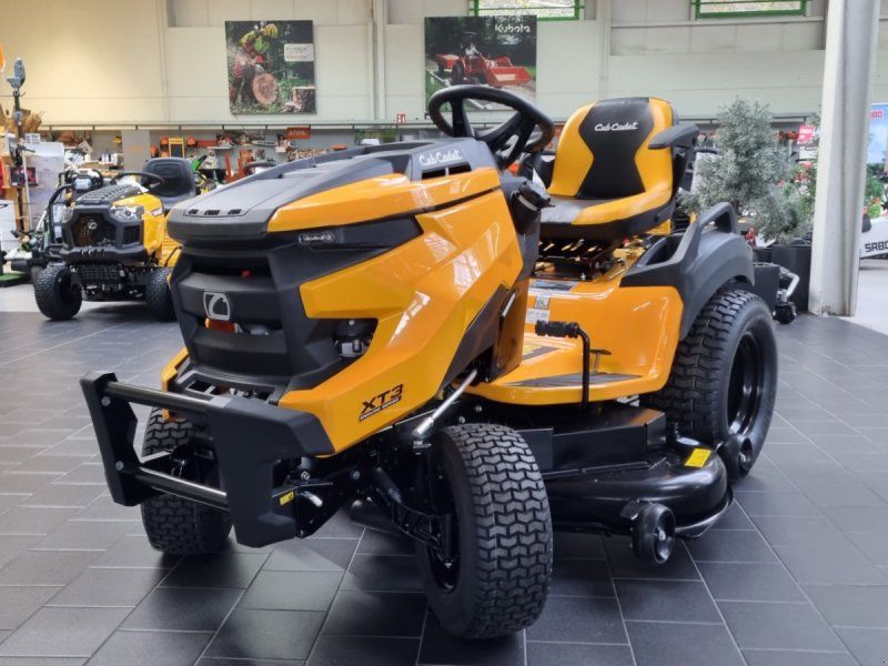 Cub Cadet XT3 QS127