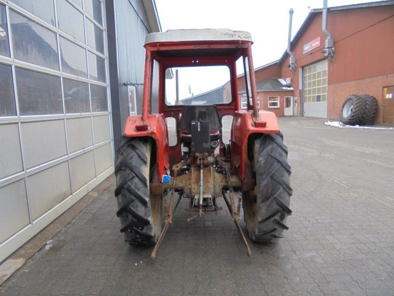 Massey Ferguson 135