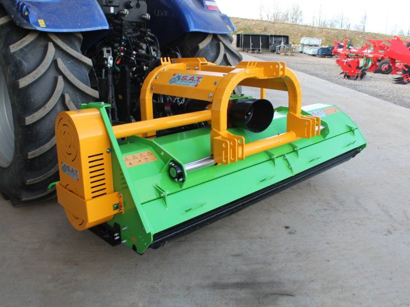 SAT BCX Pro Mulcher 2,80cm Front und Heck