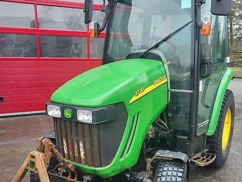 John Deere 3720