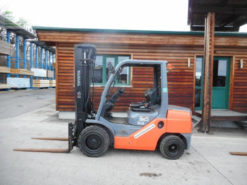 Toyota 02-8fdf30 triplex 5m + ss + zv + halbkab.