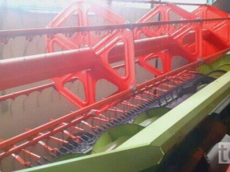 Claas Tucano 420 + Vario 540