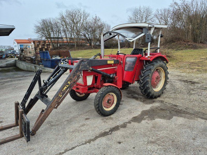 Case IH 423 + Frontlader