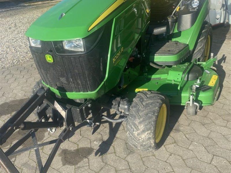 John Deere 1026R