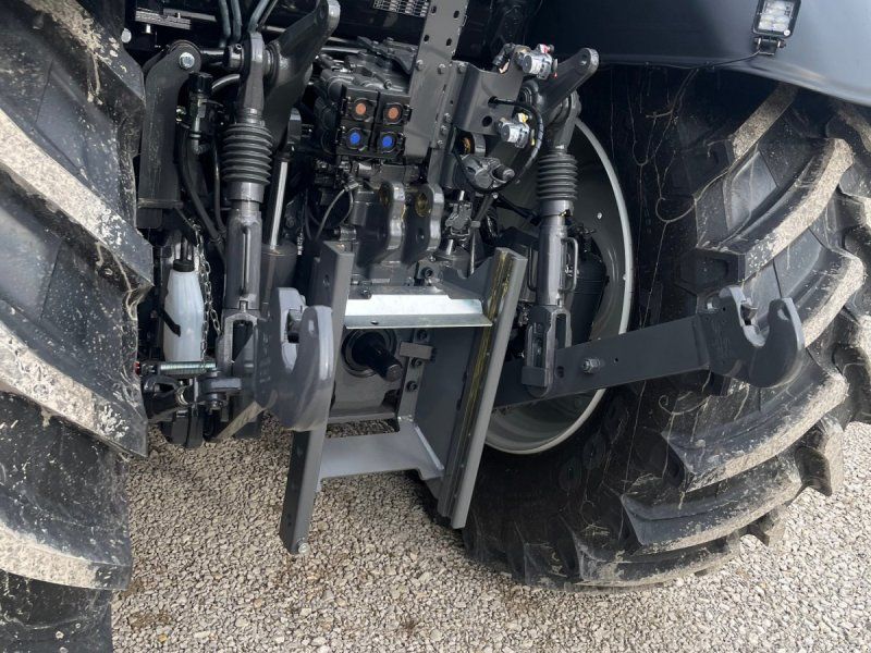 Valtra N155 A mit Rüfa