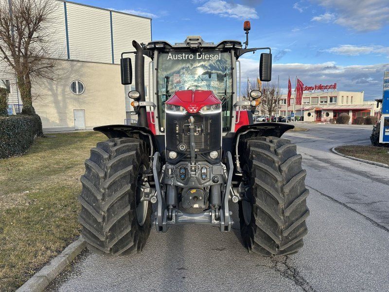Massey Ferguson 8S.245
