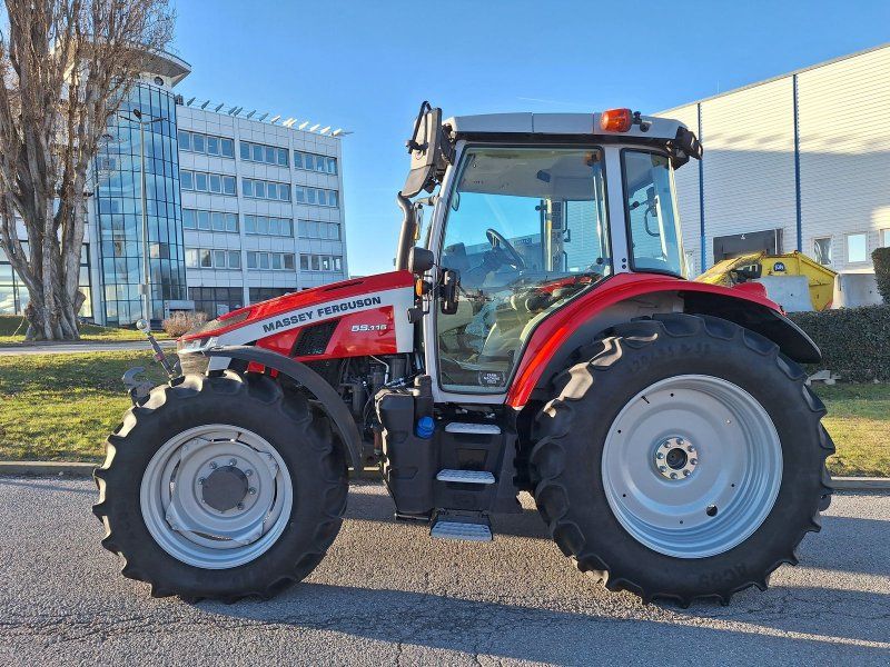 Massey Ferguson 5S.115