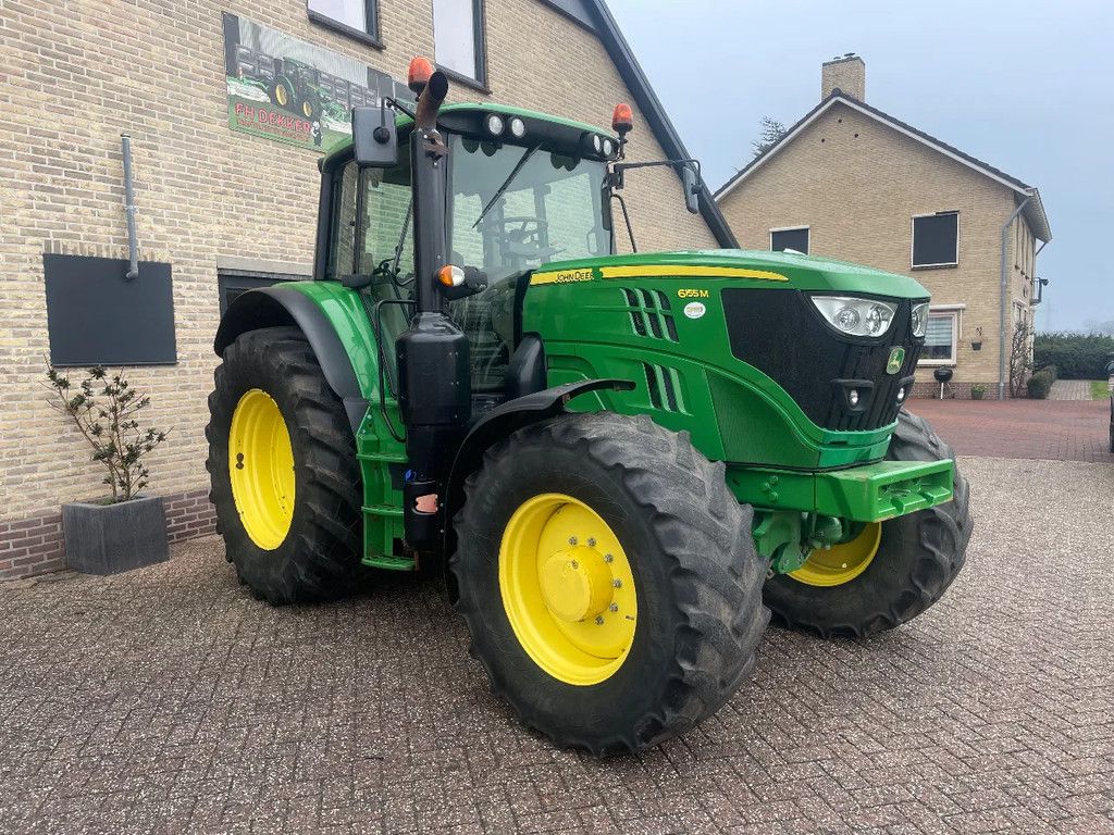 John Deere 6155M