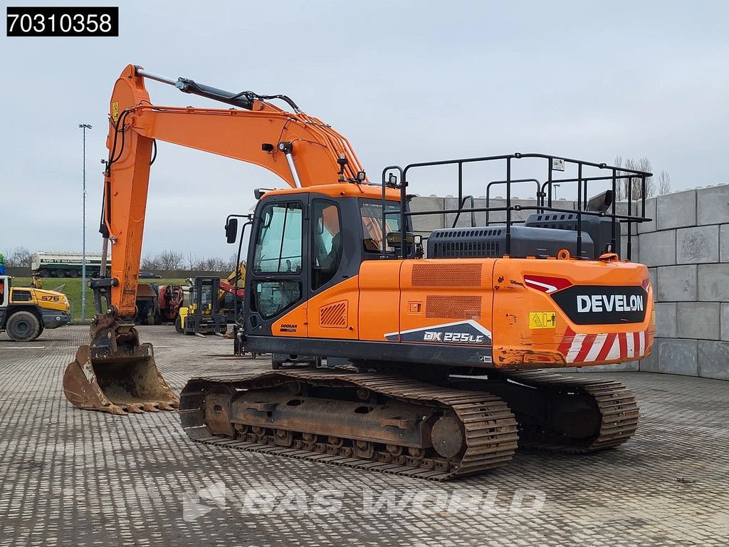 Doosan DX225 LC-7