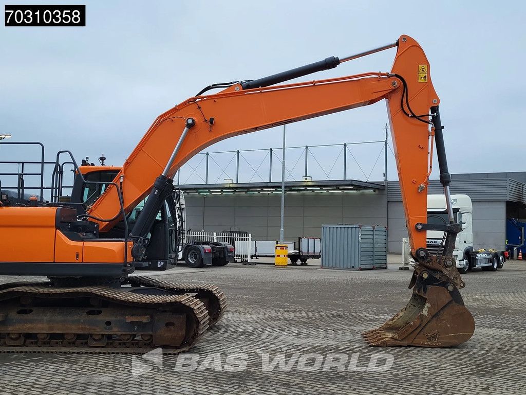 Doosan DX225 LC-7