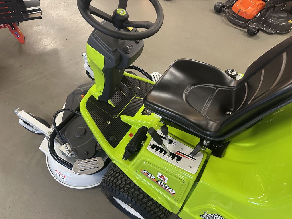 Grillo FD 280 16pk Frontmaaier