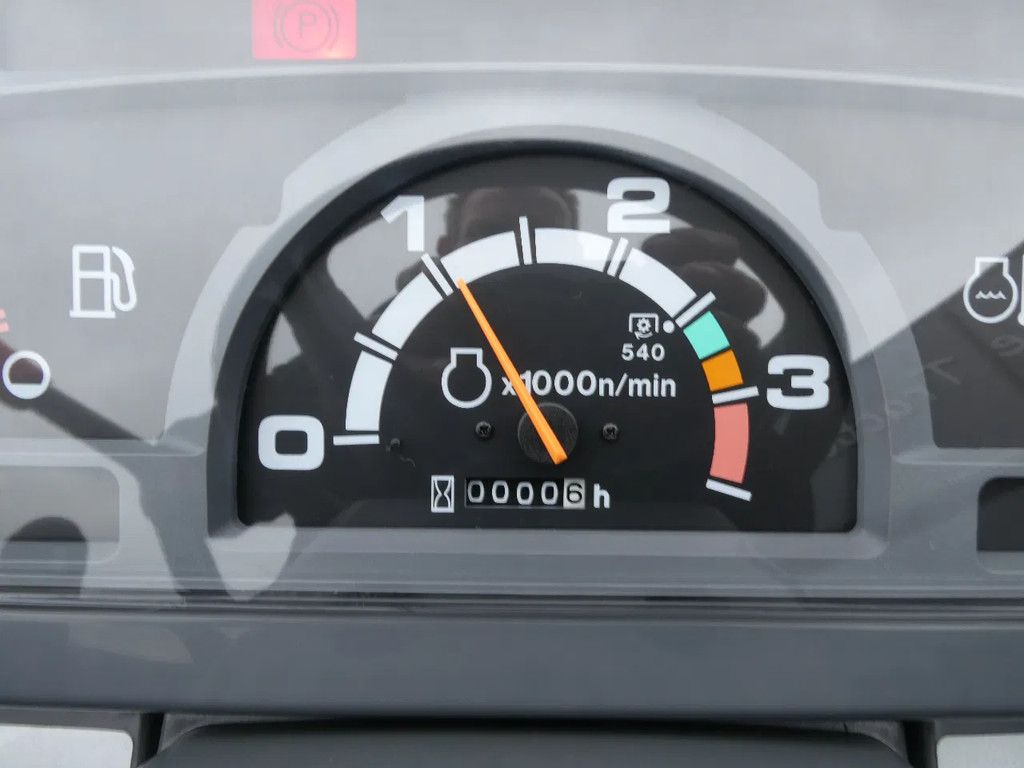 Iseki TM3267E 4wd / 0001 Draaiuren / Voorlader