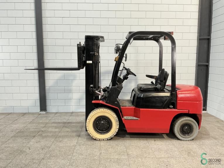 Gabelstapler Diesel Hangcha CPCD25N 2008