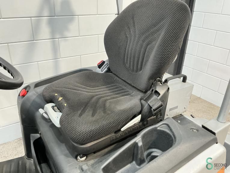 Tractors Electric Still LTX70 2018