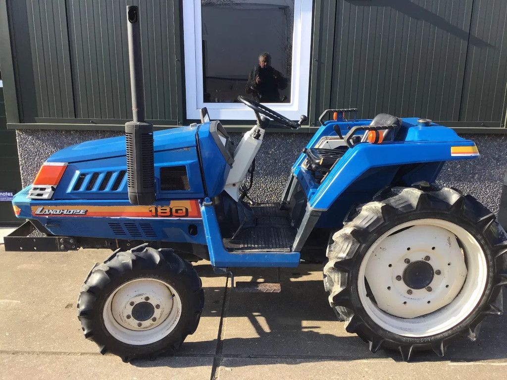 Iseki Mini trekker Iseki tu180 MARGE