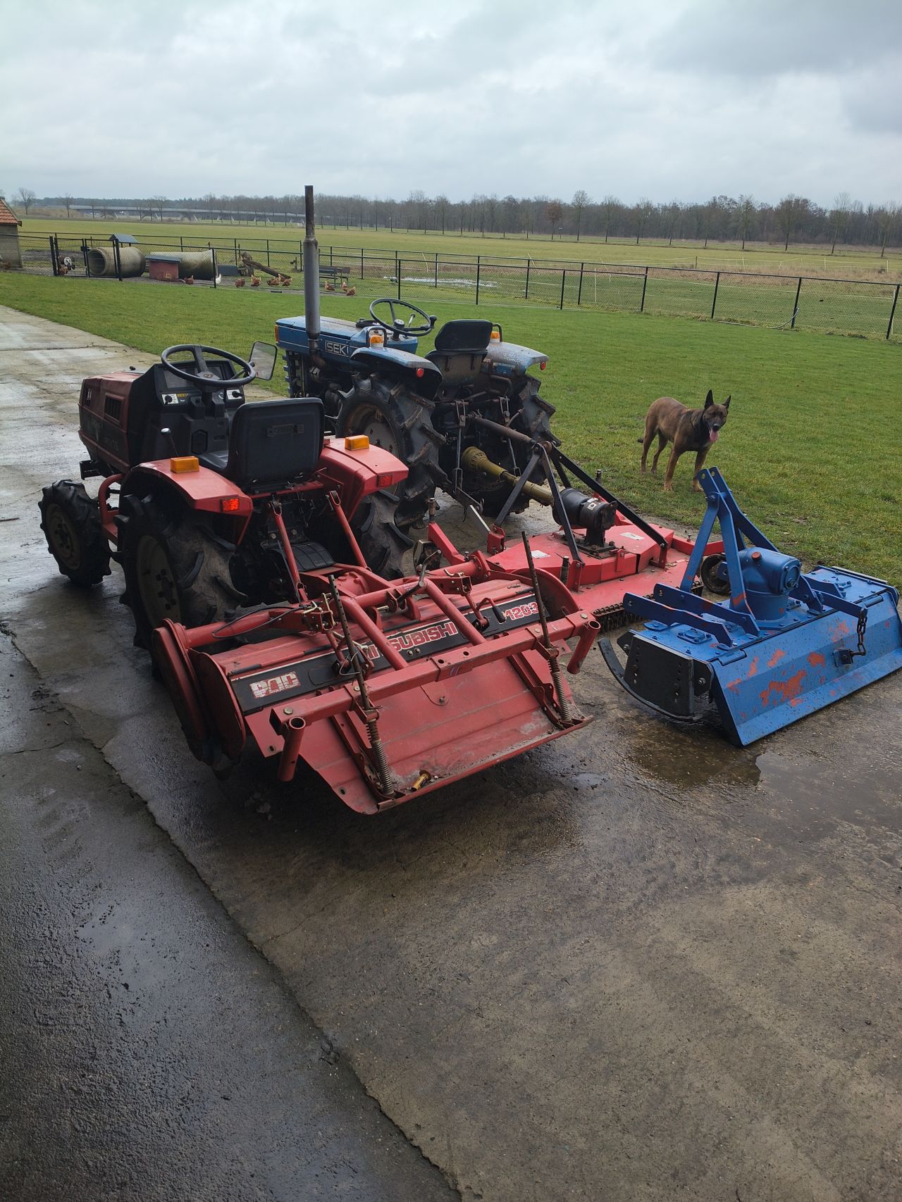 Iseki minitrekker Mitsubishi 4x4 met ciclomaaier rotorkop frees