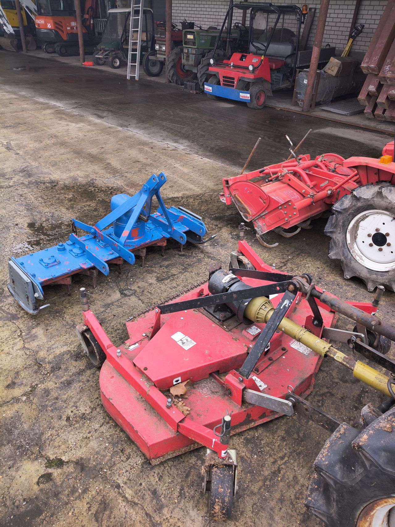 Iseki minitrekker Mitsubishi 4x4 met ciclomaaier rotorkop frees