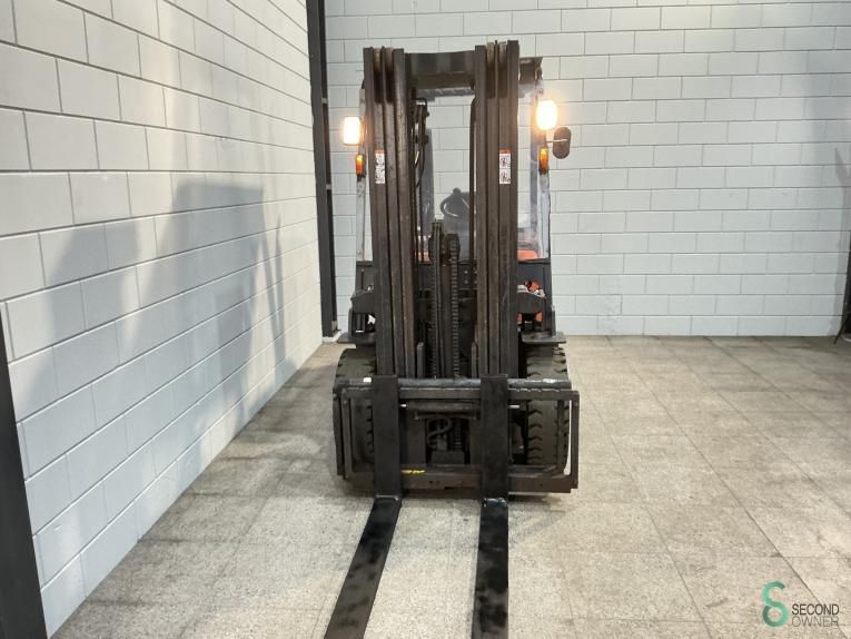 Forklifts Diesel Doosan D30G 2008