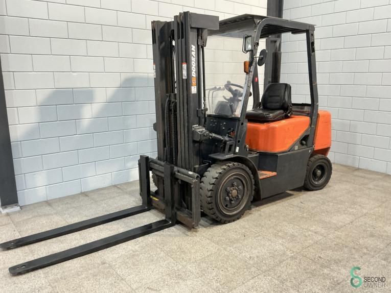 Forklifts Diesel Doosan D30G 2008