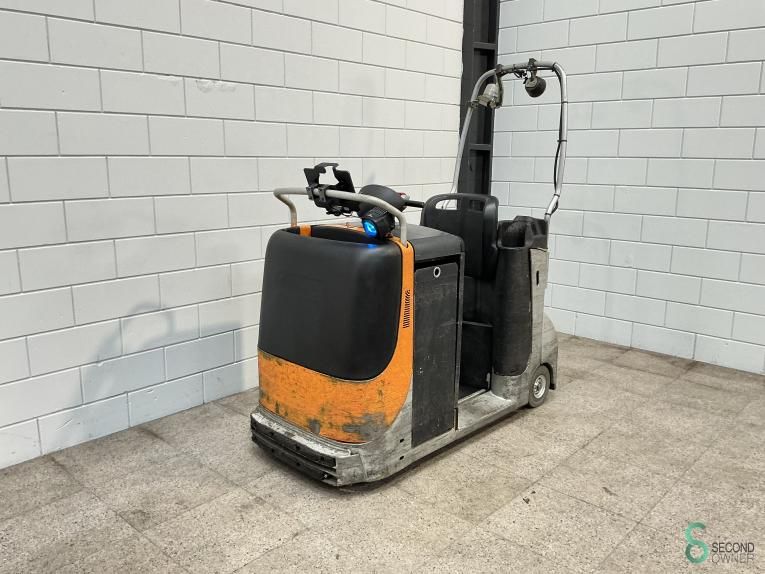 Tractors Electric Still CX-T 2015