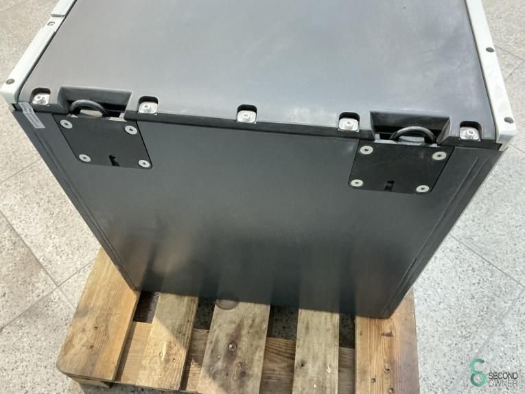 Batteries Still Li-Ion Battery