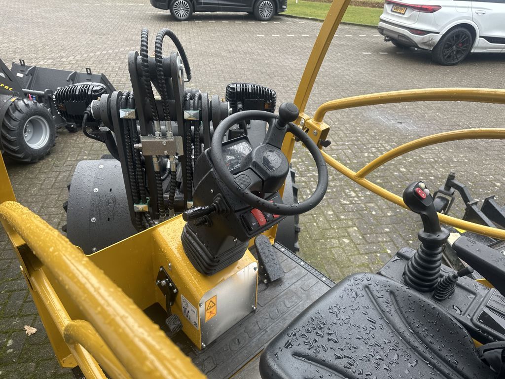 Eurotrac W12-MS Minishovel