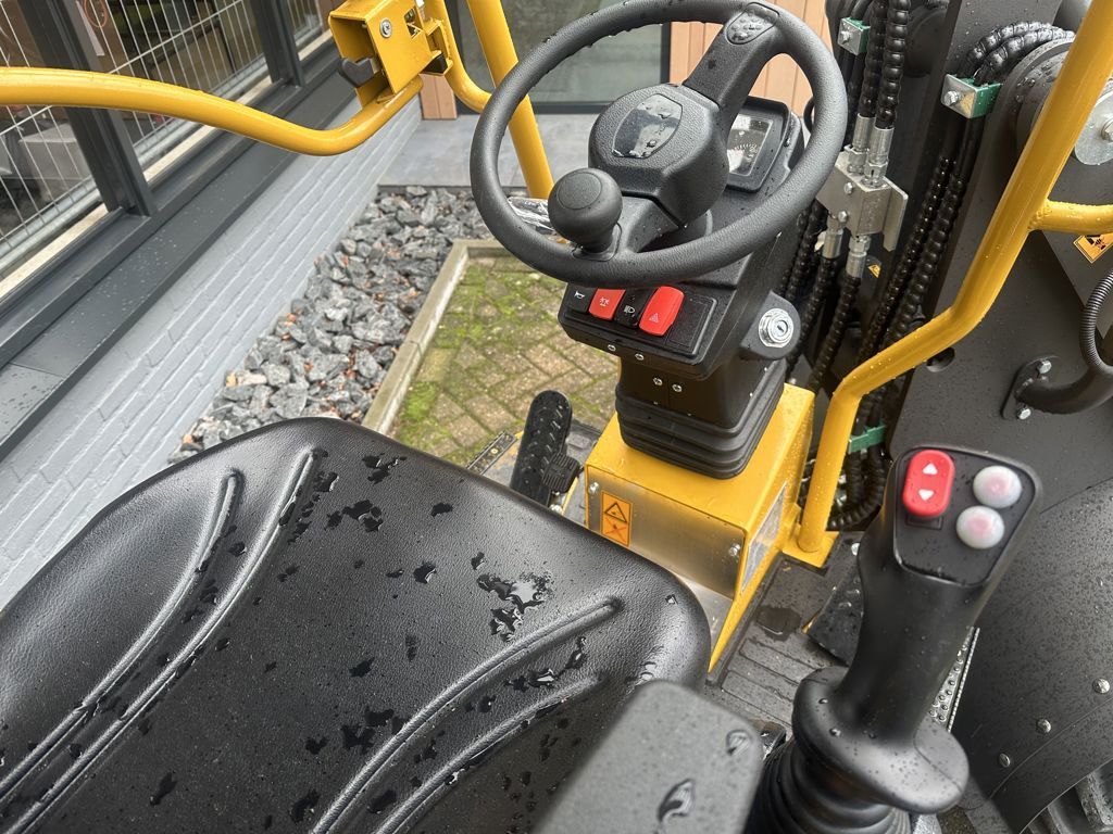 Eurotrac W11 M Minishovel